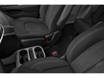 2020 Chrysler Voyager LX