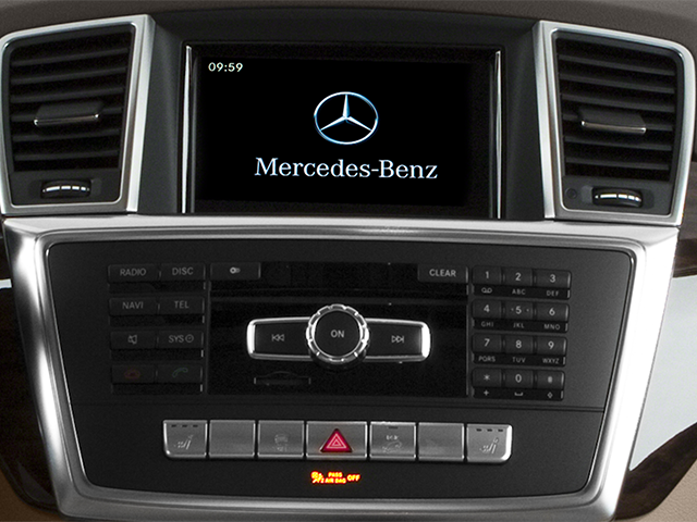 2014 Mercedes Benz M-Class 350 4MATIC photo 3
