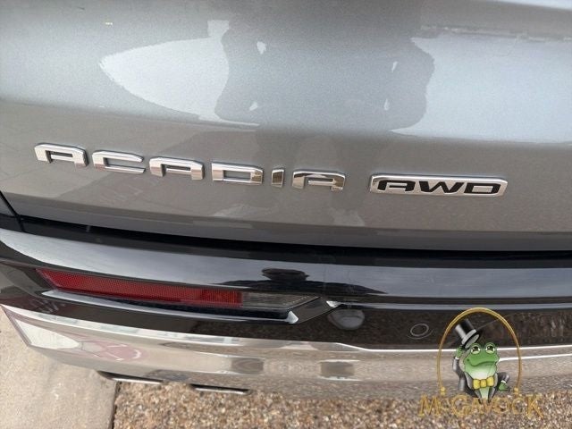 2025 GMC Acadia Denali