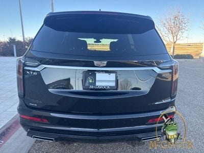 2022 Cadillac XT6 Sport