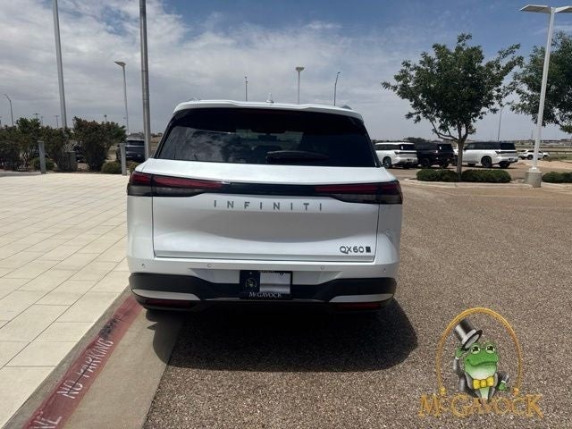 2026 INFINITI QX60 LUXE