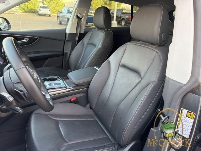 2021 Audi Q8 55 Premium Plus quattro