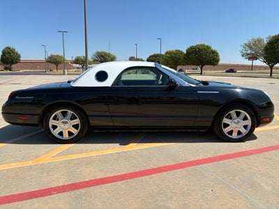 2005 Ford Thunderbird Base