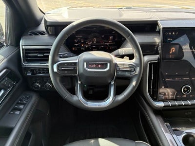 2025 GMC Yukon Elevation