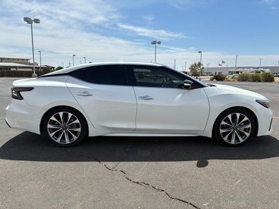2023 Nissan Maxima Platinum