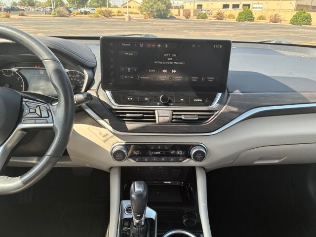 2023 Nissan Altima 2.5 SL