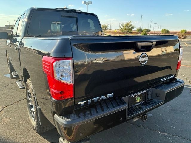 2023 Nissan Titan SV