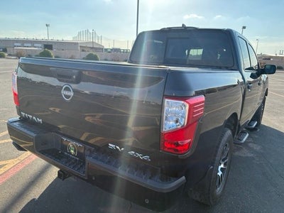 2023 Nissan Titan SV