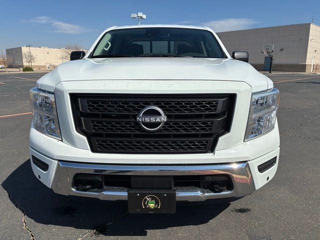 2024 Nissan Titan SV