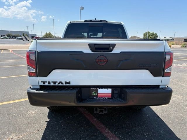 2024 Nissan Titan PRO-4X