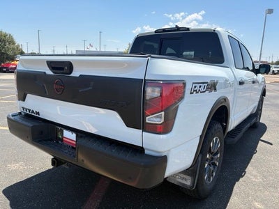 2024 Nissan Titan PRO-4X