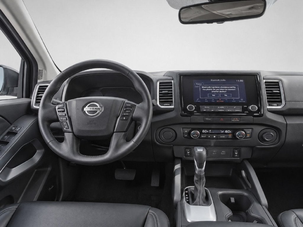 2024 Nissan Frontier SL