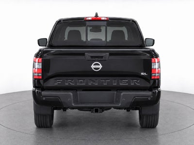 2024 Nissan Frontier SL