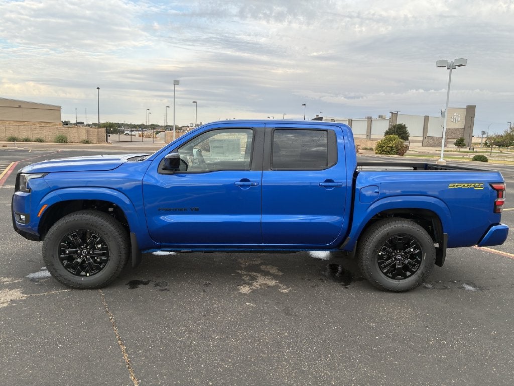 2027 Nissan Frontier SV