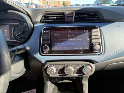 2025 Nissan Versa 1.6 SV