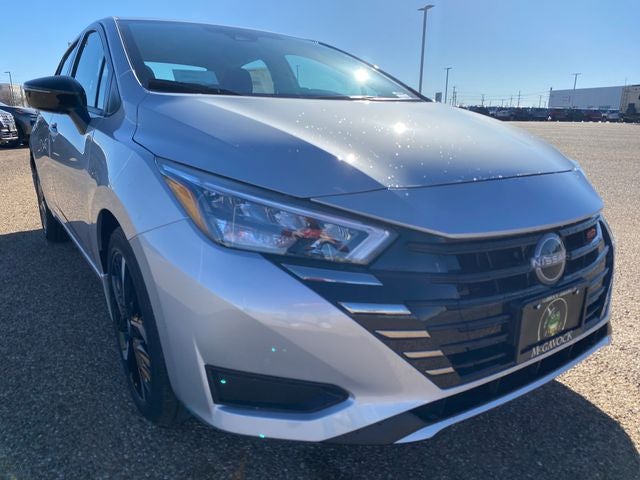 2025 Nissan Versa 1.6 SR