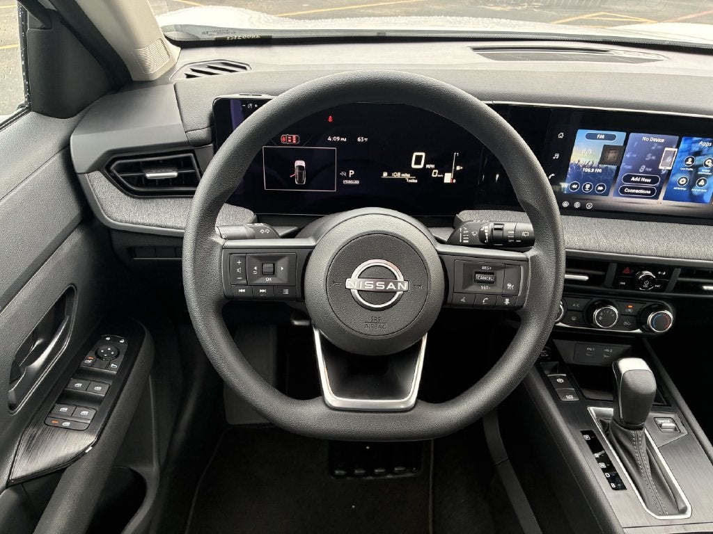 2027 Nissan Kicks S