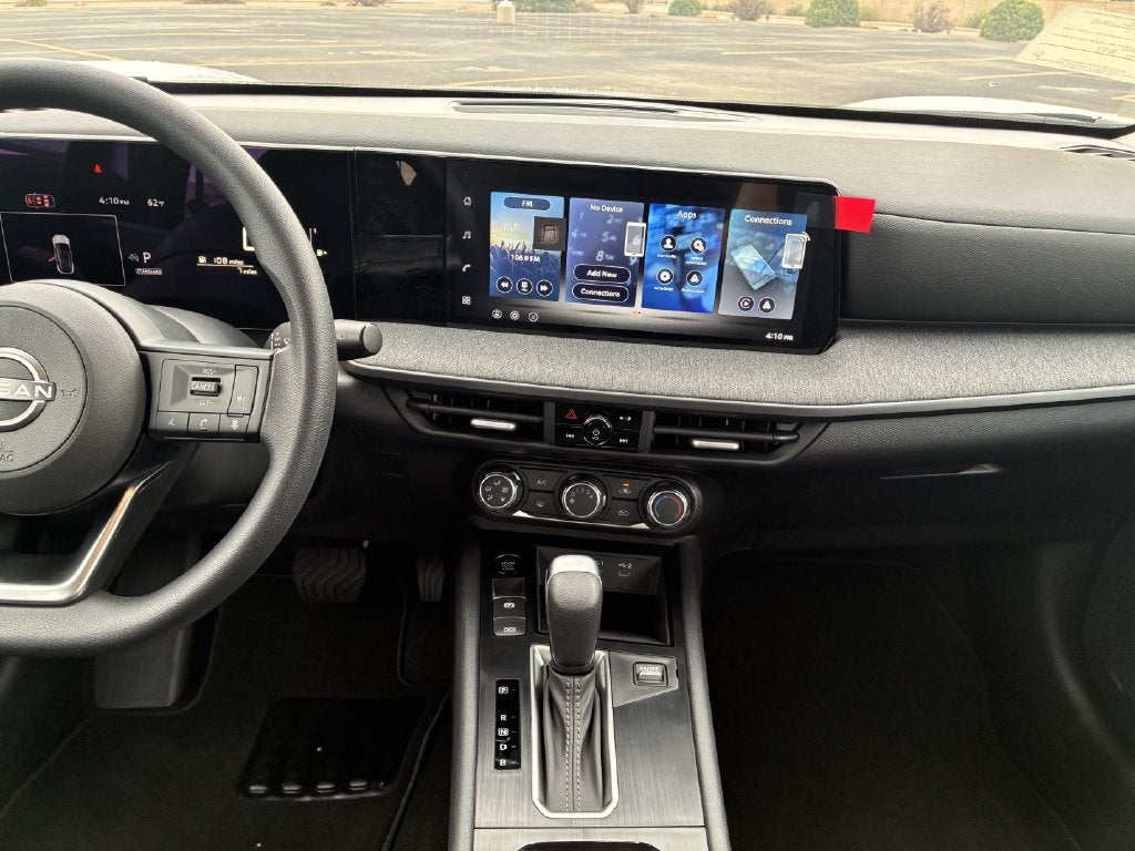 2027 Nissan Kicks S