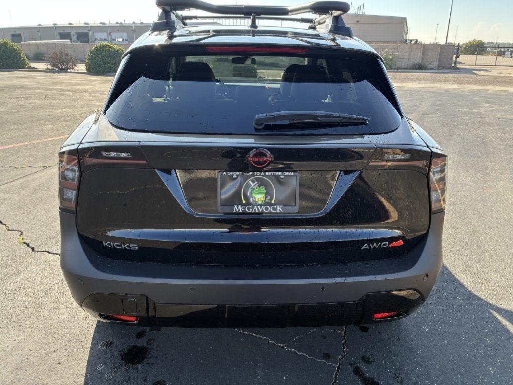 2027 Nissan Kicks SV
