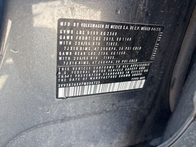 2023 Volkswagen Tiguan 2.0T SE