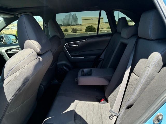 2024 Toyota RAV4 Hybrid SE