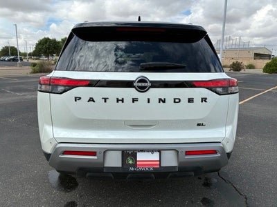 2024 Nissan Pathfinder SL