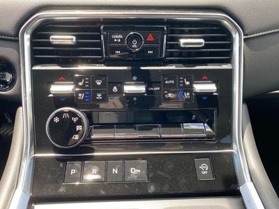 2025 Nissan Armada Platinum