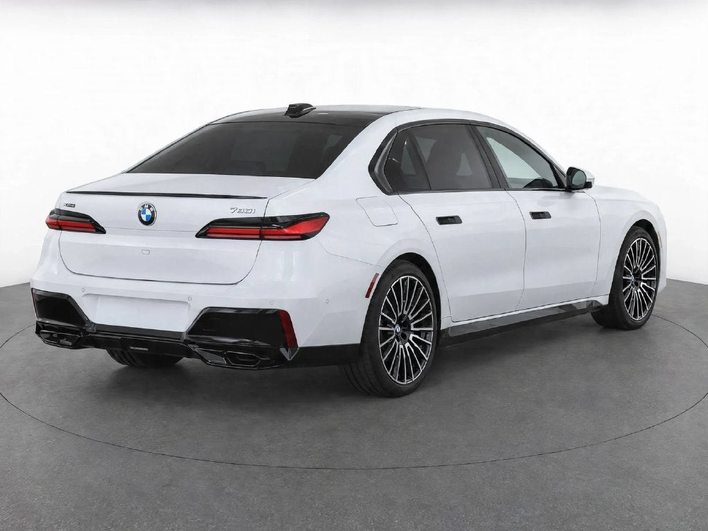 2025 BMW 7 Series 760i xDrive