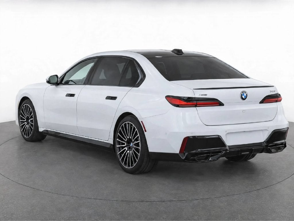 2025 BMW 7 Series 760i xDrive
