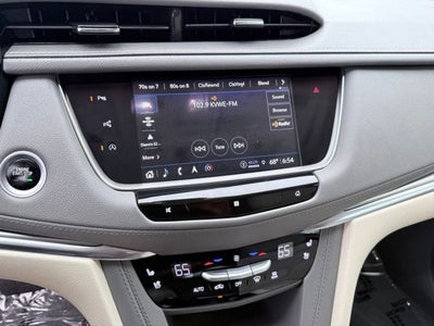 2021 Cadillac XT5 Premium Luxury