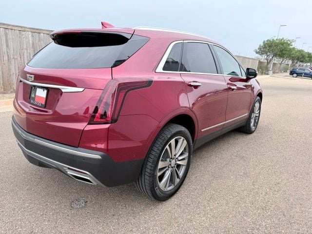 2021 Cadillac XT5 Premium Luxury