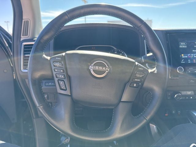 2024 Nissan Frontier SV