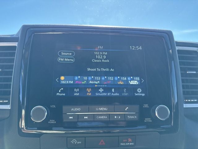 2024 Nissan Frontier SV