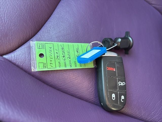 2021 Chrysler 300 Touring