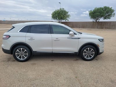 2022 Lincoln Nautilus Standard