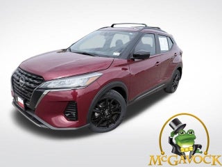 2022 Nissan Kicks SR