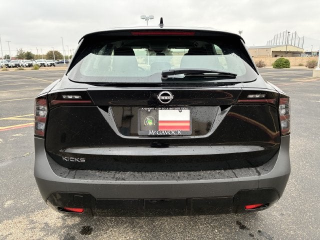 2027 Nissan Kicks SV