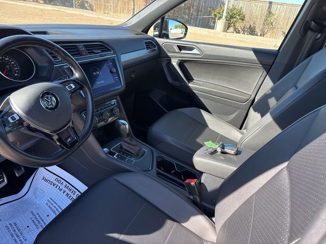2020 Volkswagen Tiguan 2.0T SE R-Line Black