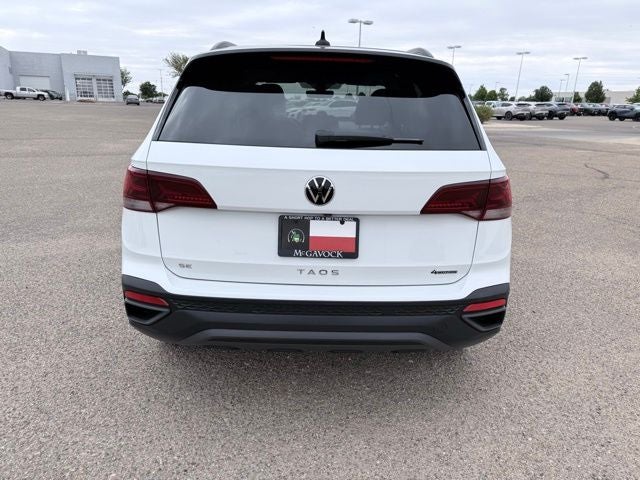 2024 Volkswagen Taos 1.5T SE