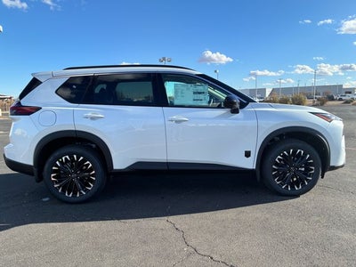2026 Nissan Rogue Dark Armor