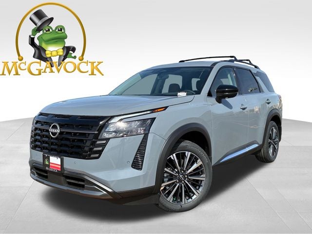 2026 Nissan Pathfinder Platinum 4WD's photo