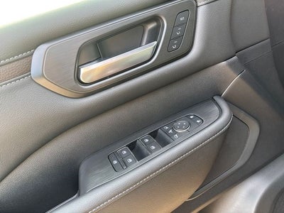 2025 Nissan Armada SL