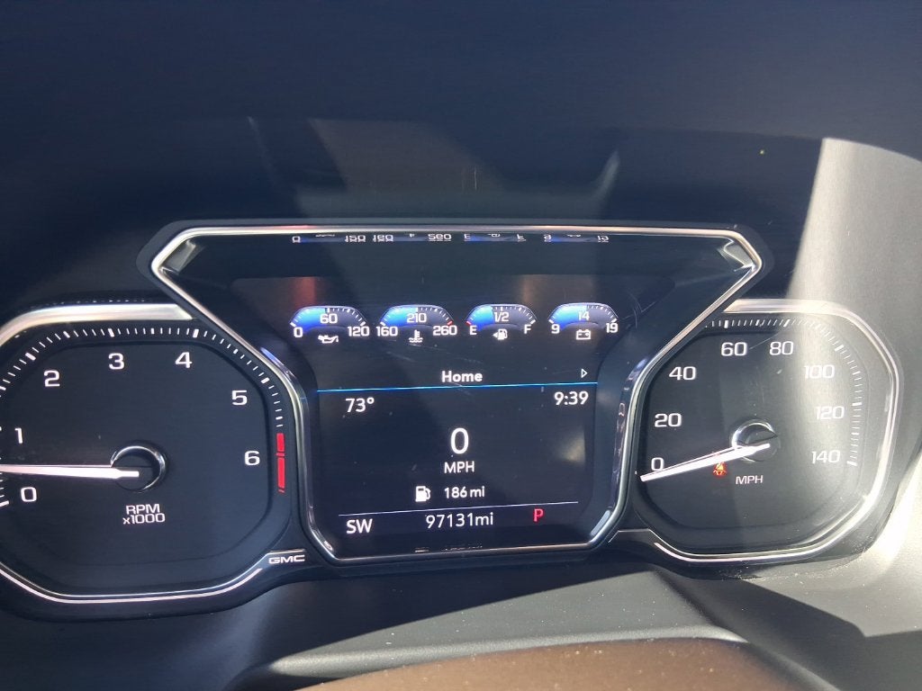 2021 GMC Yukon XL SLT