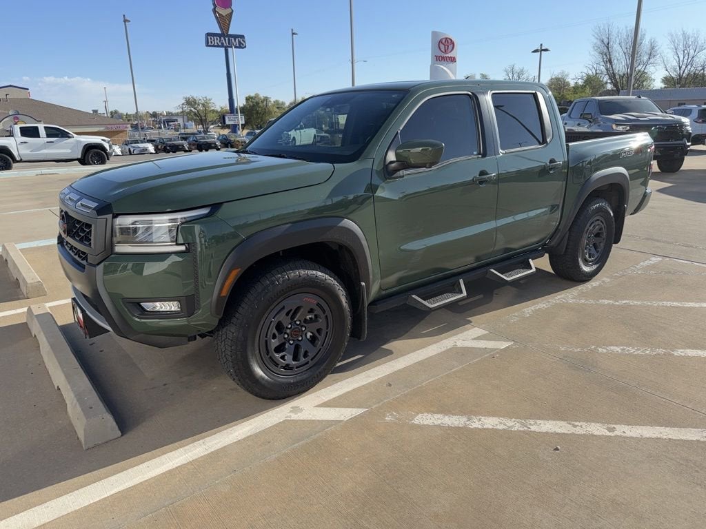 2025 Nissan Frontier PRO-4X