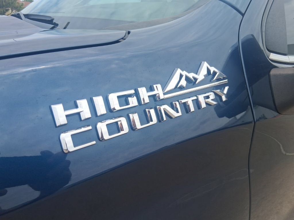 2022 Chevrolet Silverado 1500 High Country