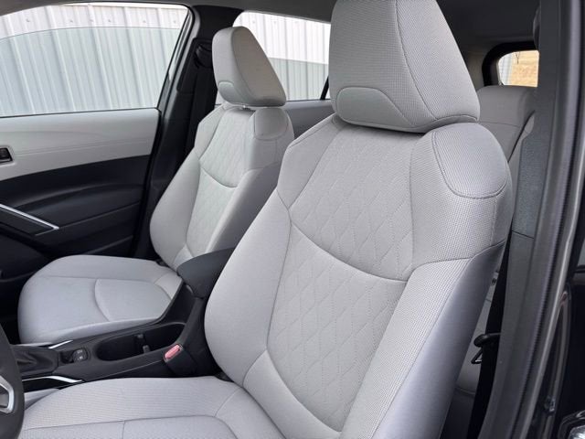 2025 Toyota Corolla Cross LE