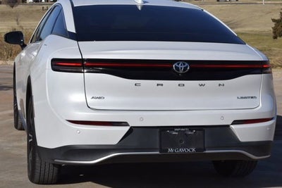 2023 Toyota Crown XLE