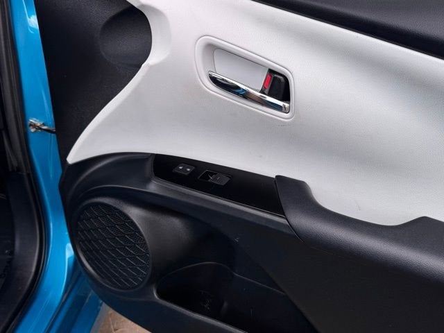 2021 Toyota Prius Prime LE